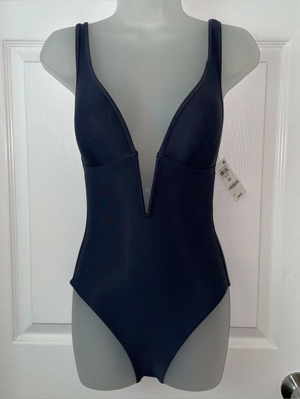 Bar III Women's V-Wire Plunge One Piece Swimsuit Core Solids Ink Well